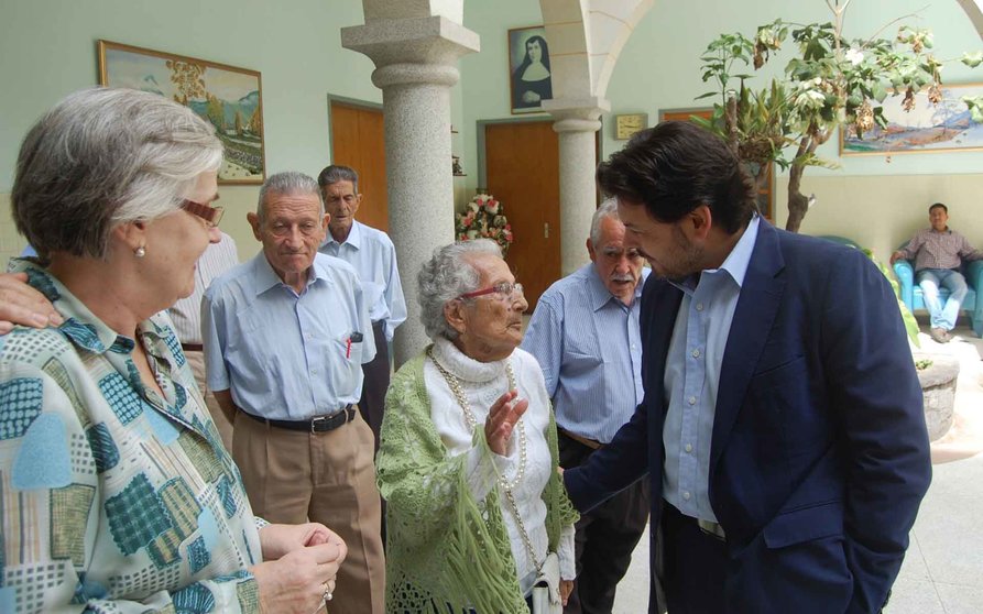 Antonio Rodríguez Miranda durante una visita a Venezuela
