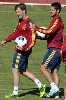 Sergio Canales e Isco, en un entrenamiento con la selección sub-21.