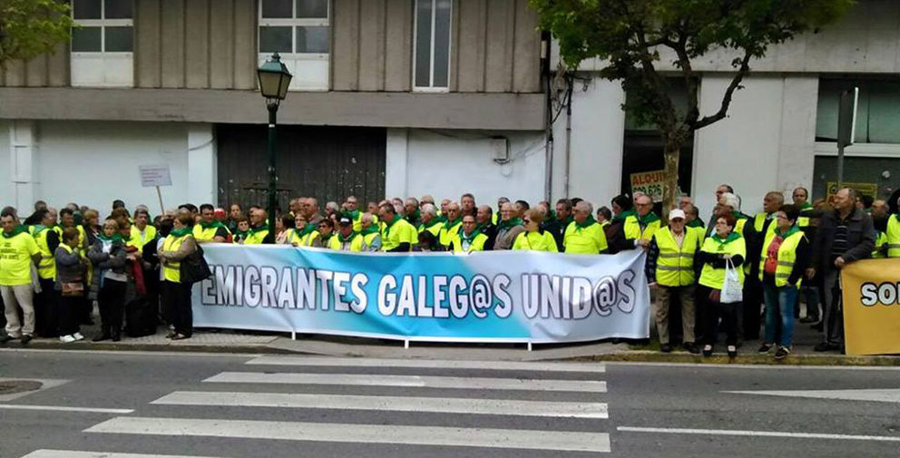 manifestacion-retornados-santiago-2015