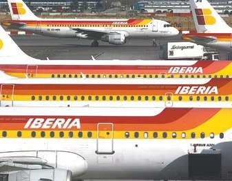 Aviones de la compañía Iberia. (Foto: archivo)