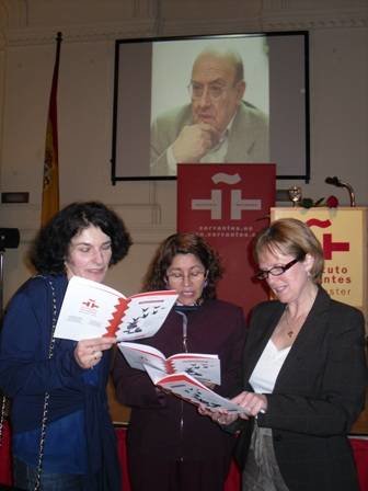 Tres profesoras de la Universidad de Boltón (Reino Unido) leen poemas de Diego Jesús Jiménez