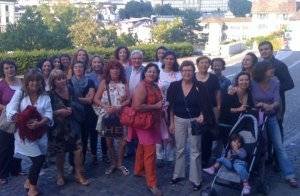Las mujeres del colectivo participaron en una visita guiada por Zurich, a cargo del historiador Antonio E. Correas.