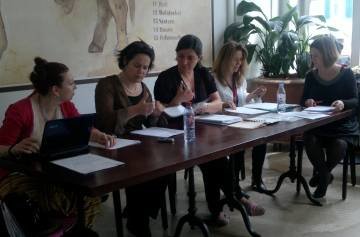 En la imagen, junta directiva de la Asociación de Mujeres Españolas en Suiza.
