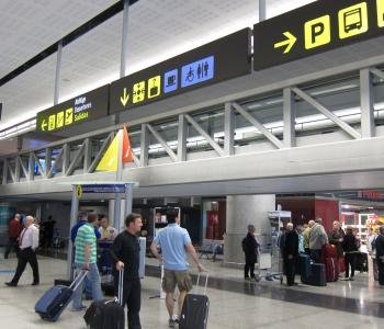 Aena ha sacado a concurso el servicio de seguridad de 43 aeropuertos de su red,