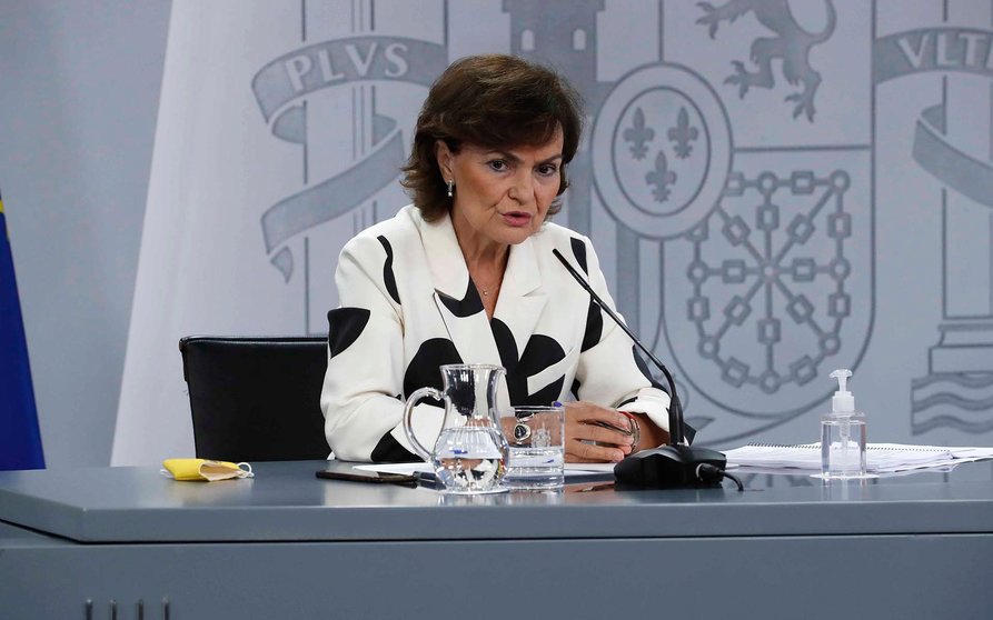 Deputy Prime Minister Carmen Calvo speaks during a press conference after the cabinet meeting held at Moncloa Palace in Madrid, Spain, on 15 September 2020. EFE/Zipi
