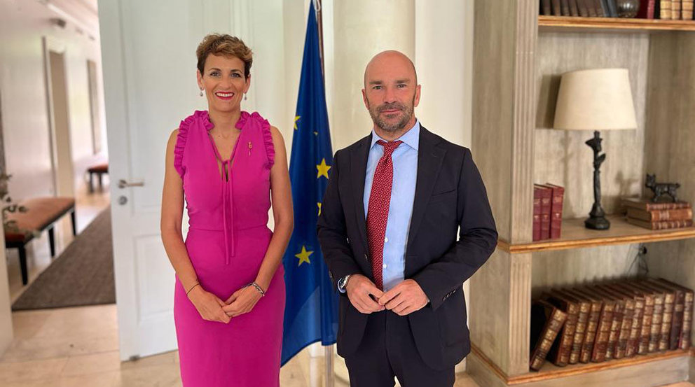 Navarra María Chivite con el embajador de Argentina ante la UE web