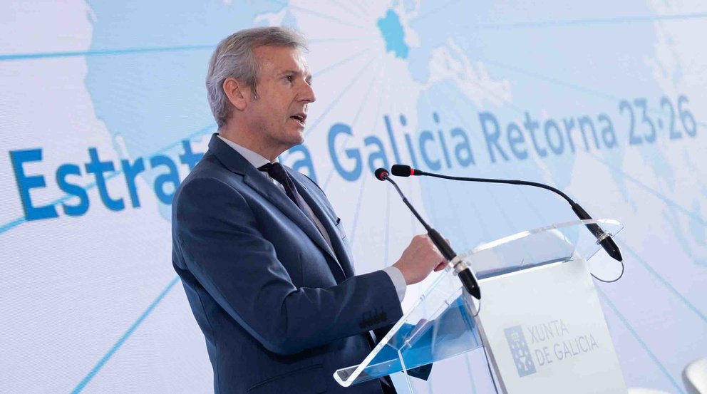 O titular do Executivo galego, Alfonso Rueda, acompañado doutros membros do Goberno autonómico, presenta a Estratexia Galicia Retorna 2023-2026. Centro de Innovación e Servizos da Tecnoloxía e o Deseño (Ferrol), 25/01/23.