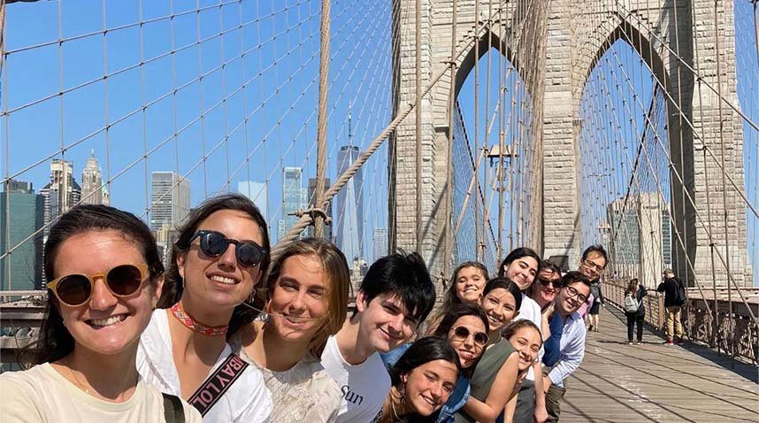 Universidad de Navarra en Nueva York. Los estudiantes del Grado en Filosofía, Política y Economía (PPE) realizan su viaje curricular  web