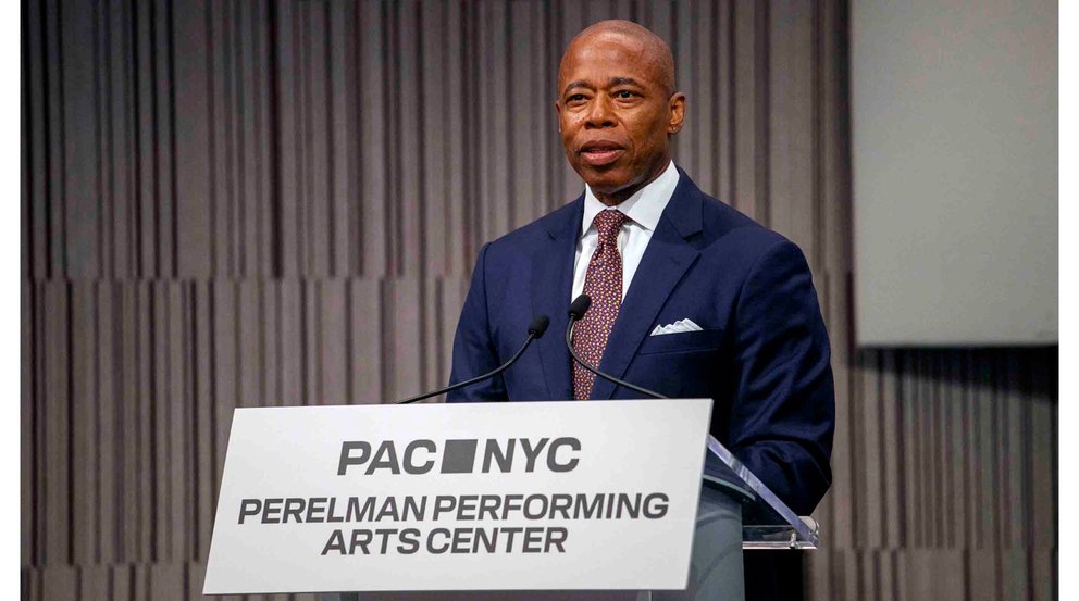 New York (United States), 13/09/2023.- Mayor of New York City Eric Adams speaks during the opening press event and ribbon cutting ceremony at the Perelman Performing Arts Center in New York, New York, USA, 13 September 2023. (Nueva York) EFE/EPA/SARAH YENESEL

